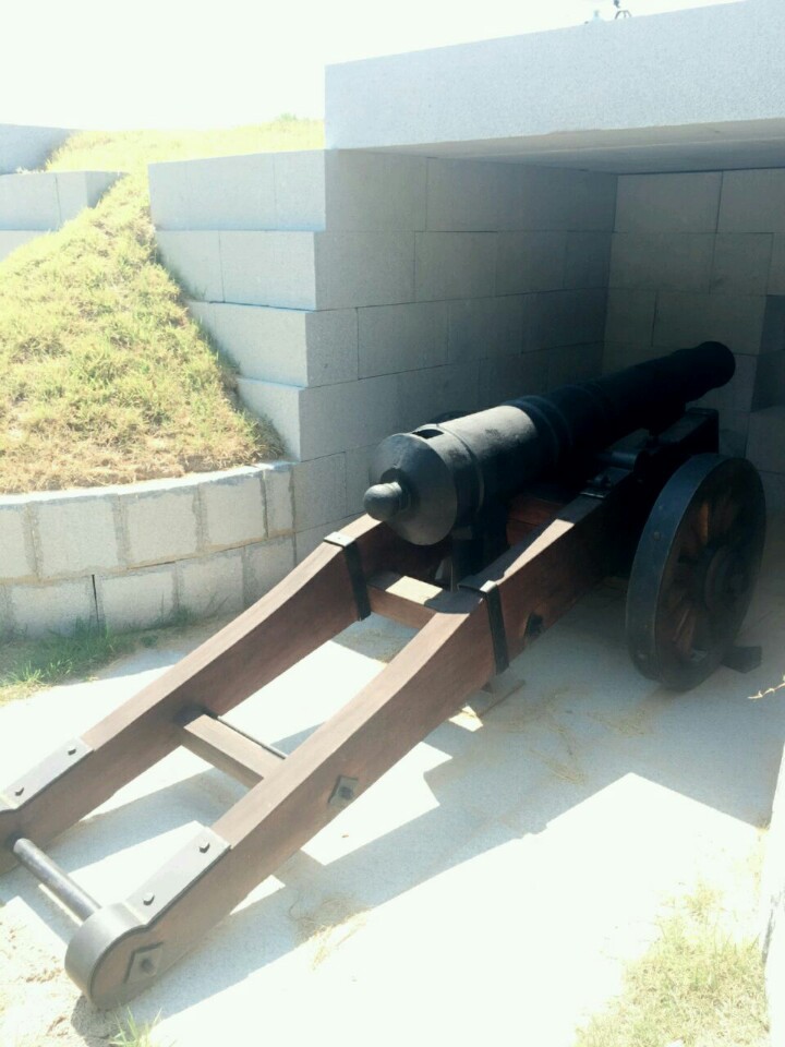 해군사관학교 대포